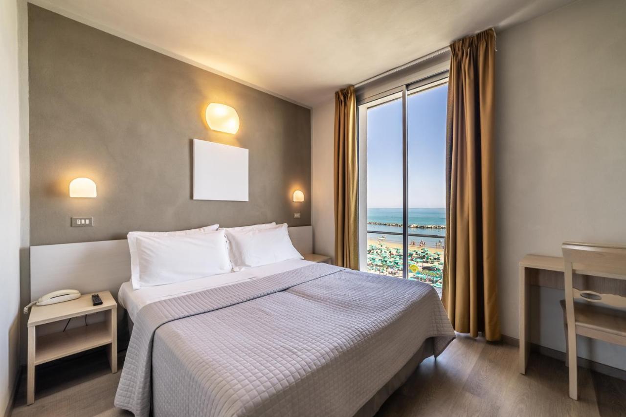 Hotel Columbia Bellaria-Igea Marina Exteriér fotografie